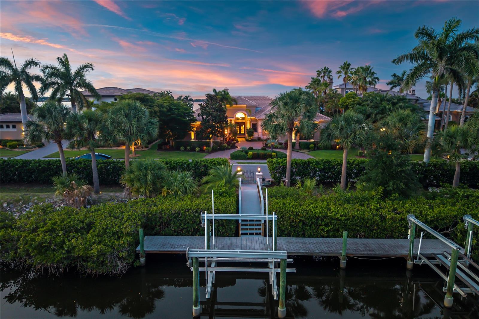 3803 HAWK ISLAND DR