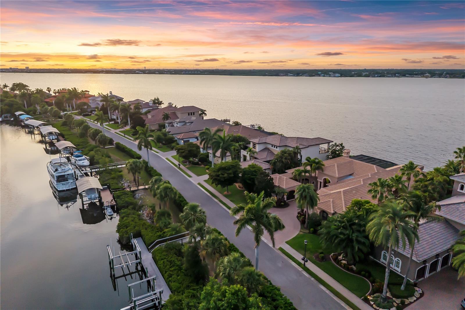 3803 HAWK ISLAND DR