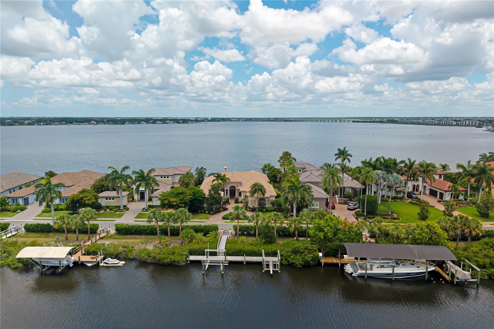 3803 HAWK ISLAND DR