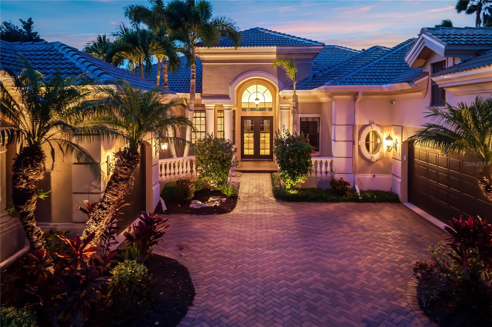 3803 HAWK ISLAND DR