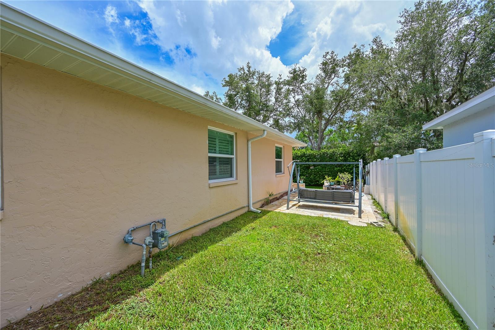 5554 MAGNOLIA BLOSSOM LN