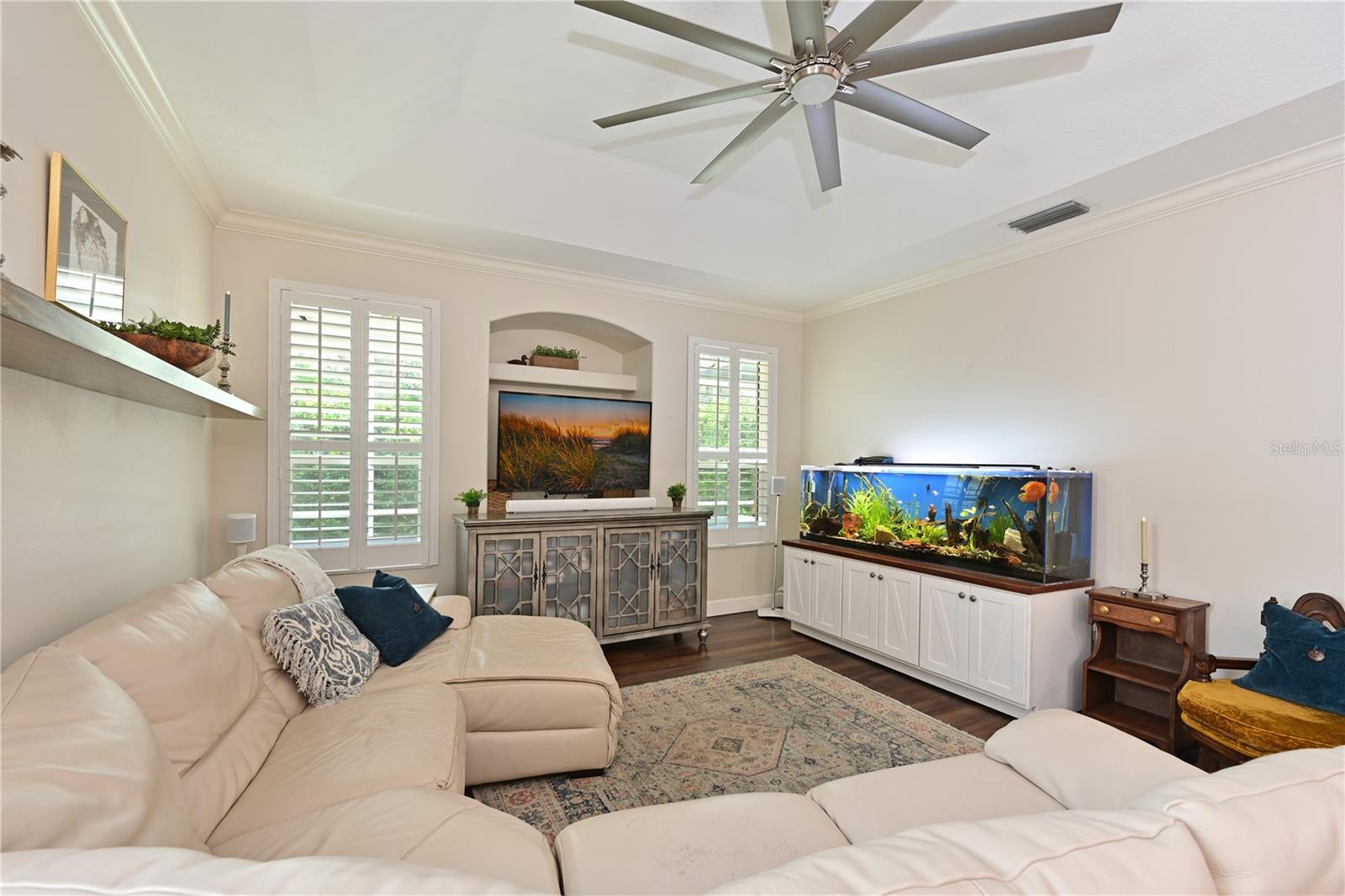 5554 MAGNOLIA BLOSSOM LN