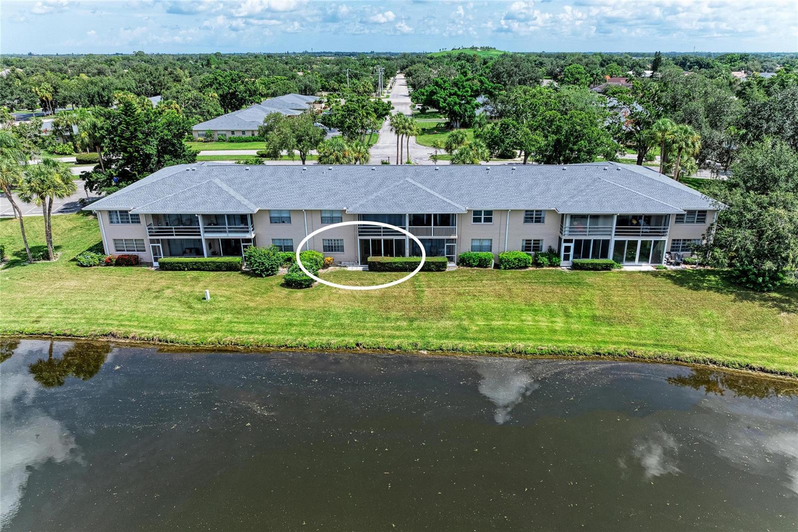 6999 W COUNTRY CLUB DR N #123