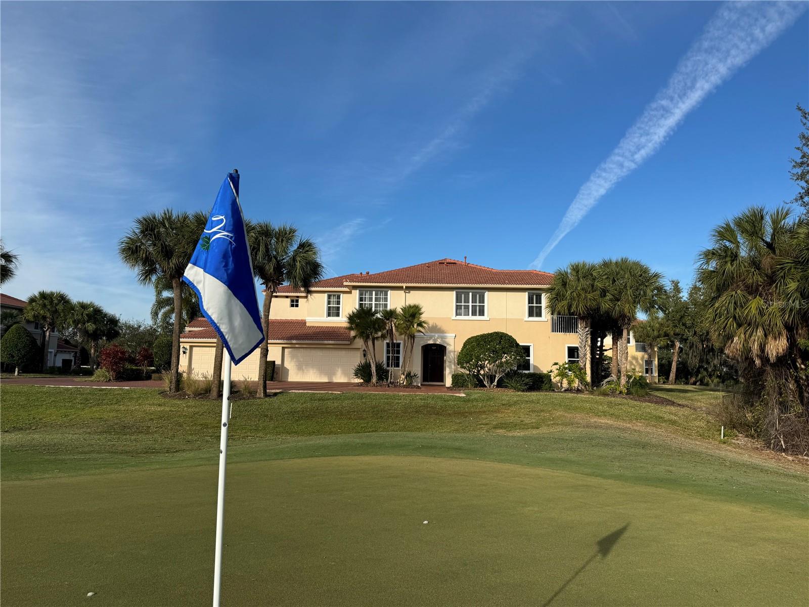 9411 DISCOVERY TER #102B