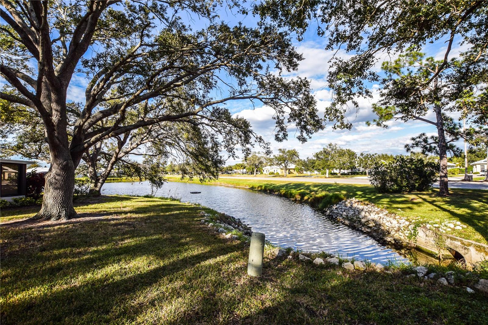 316 PEMBROKE LN #190