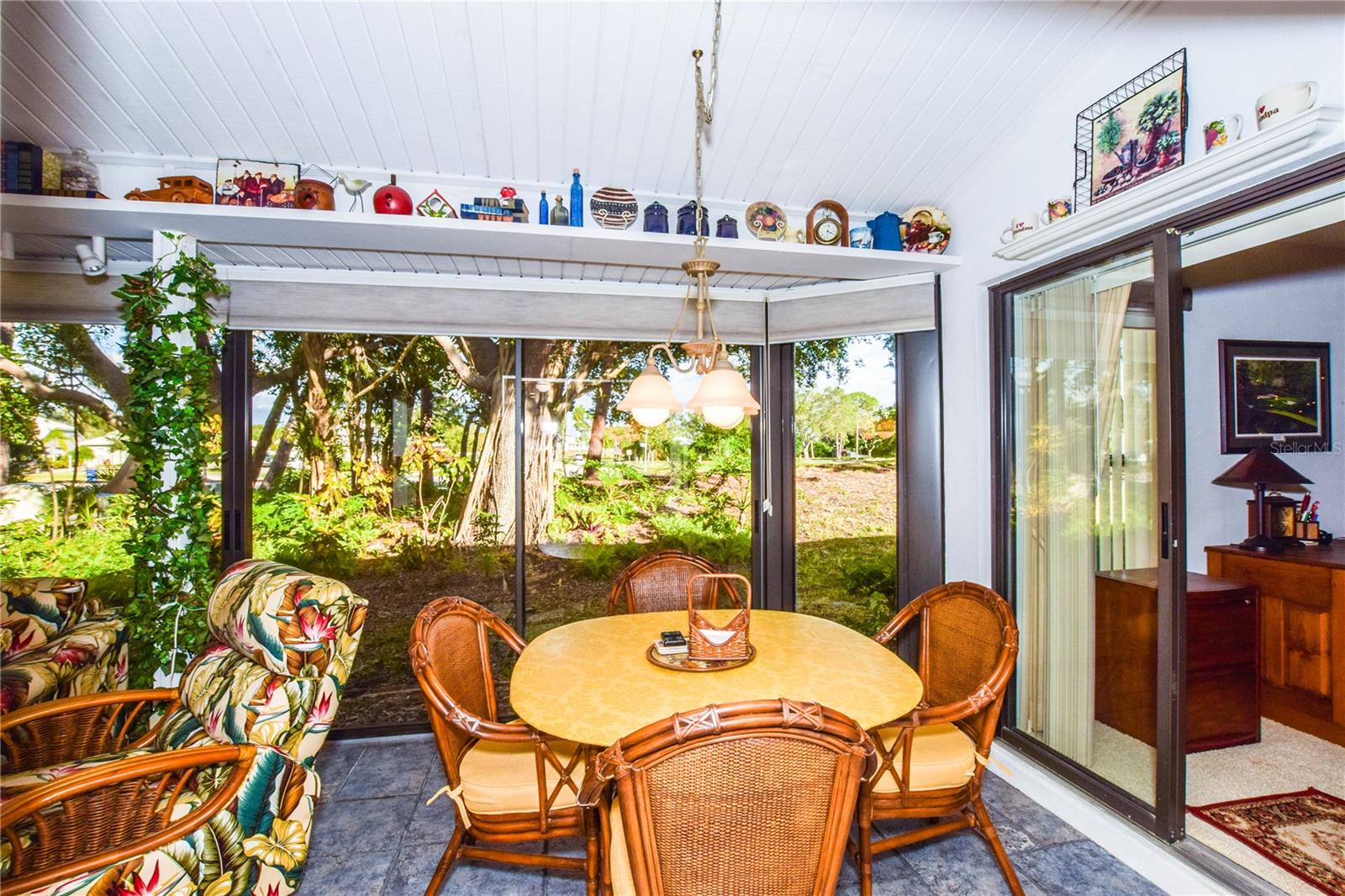 316 PEMBROKE LN #190