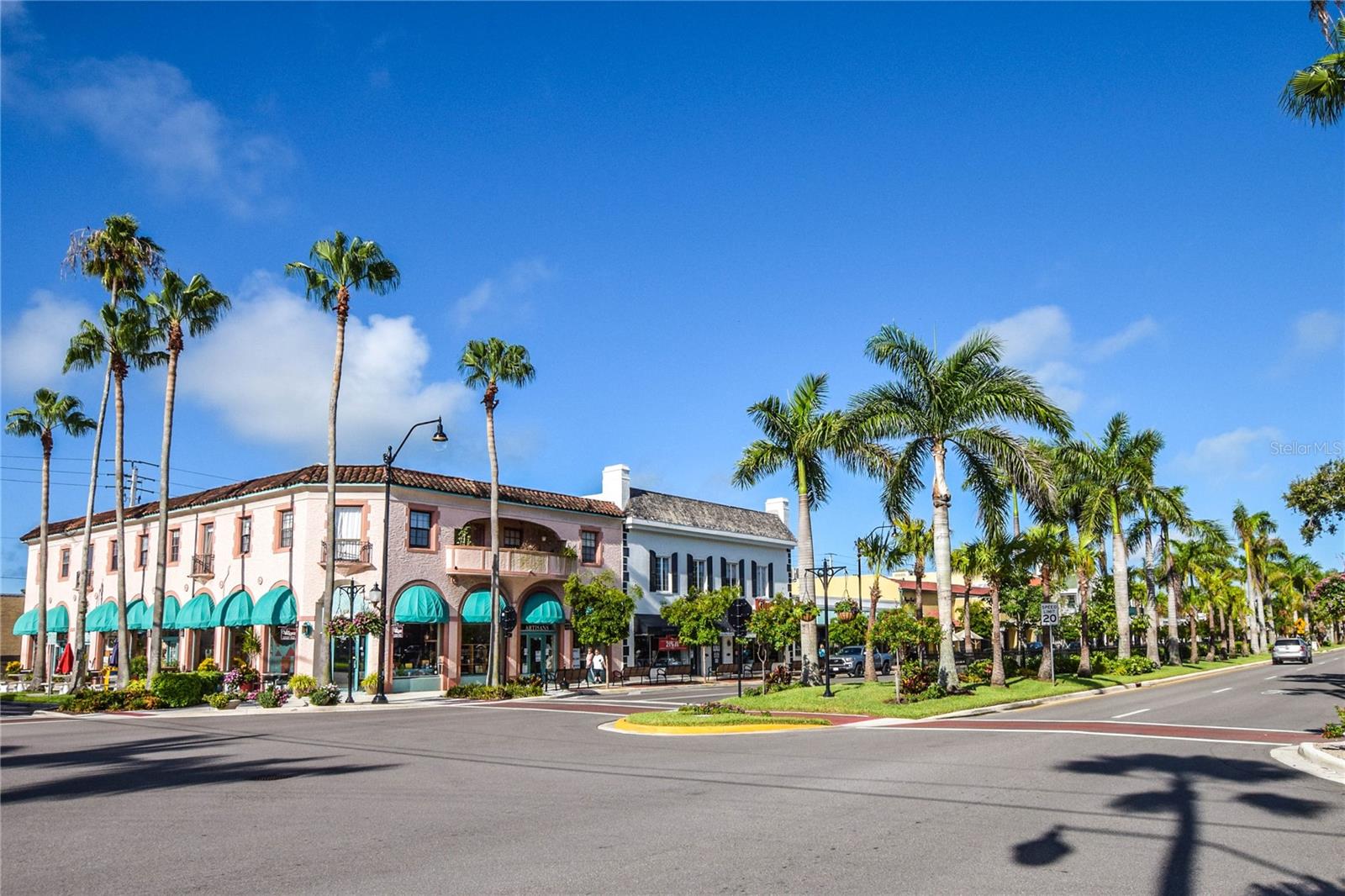 316 PEMBROKE LN #190