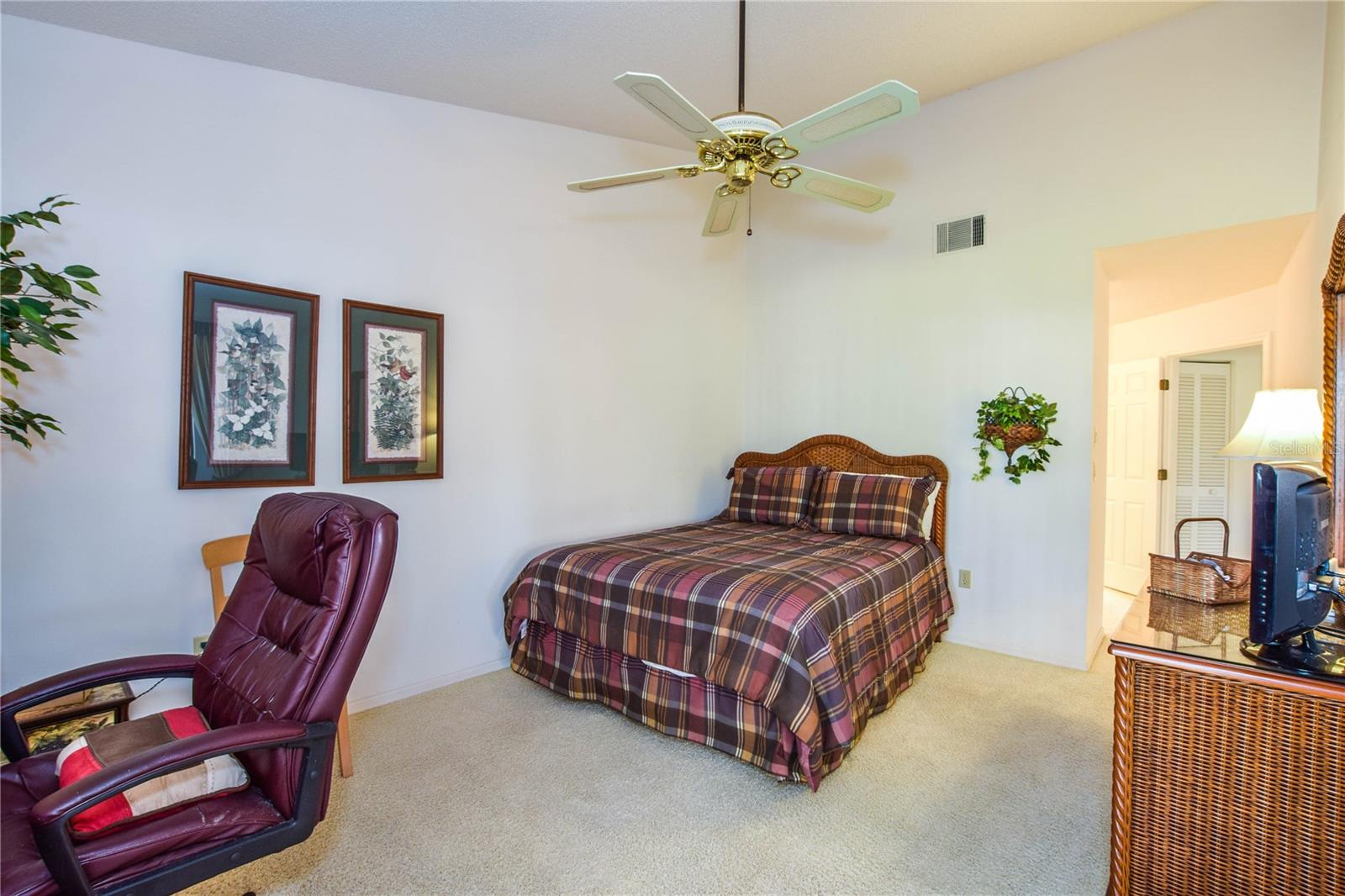 316 PEMBROKE LN #190