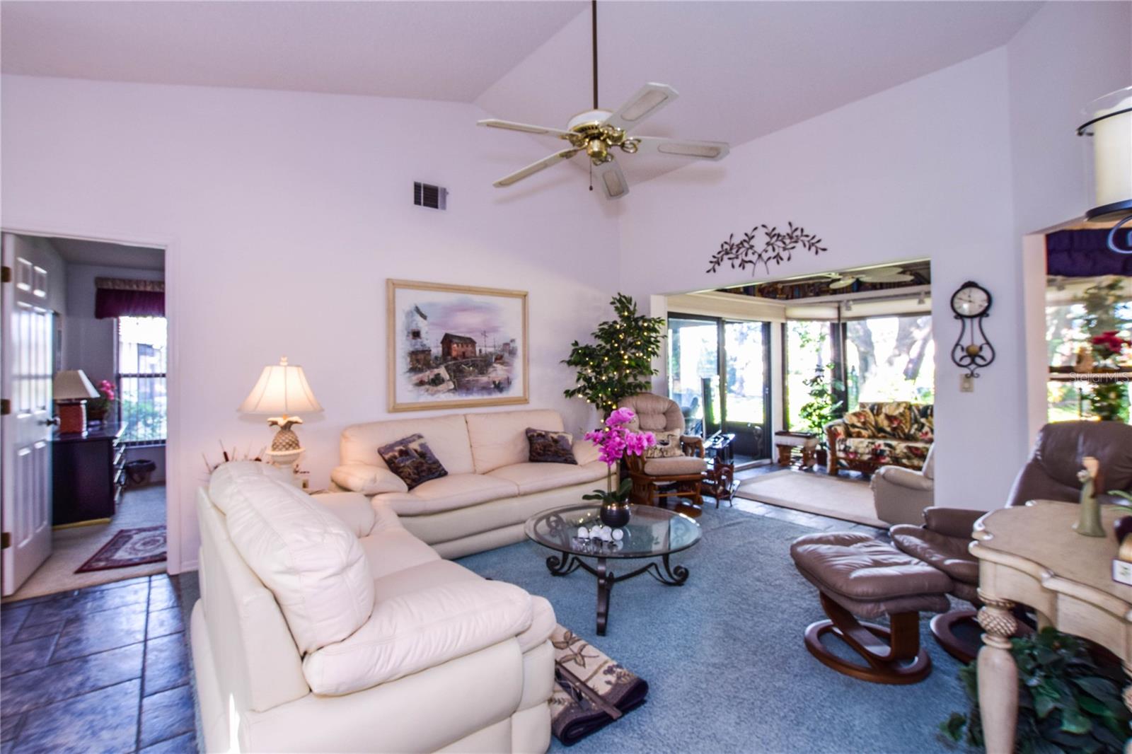 316 PEMBROKE LN #190