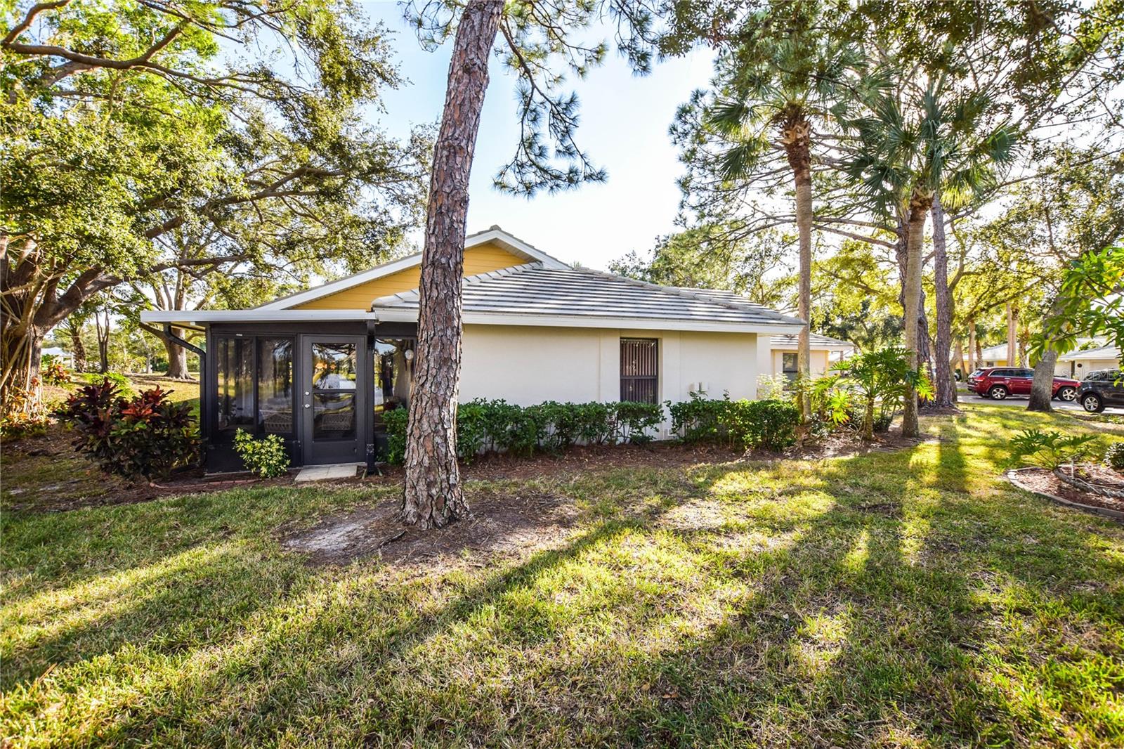 316 PEMBROKE LN #190