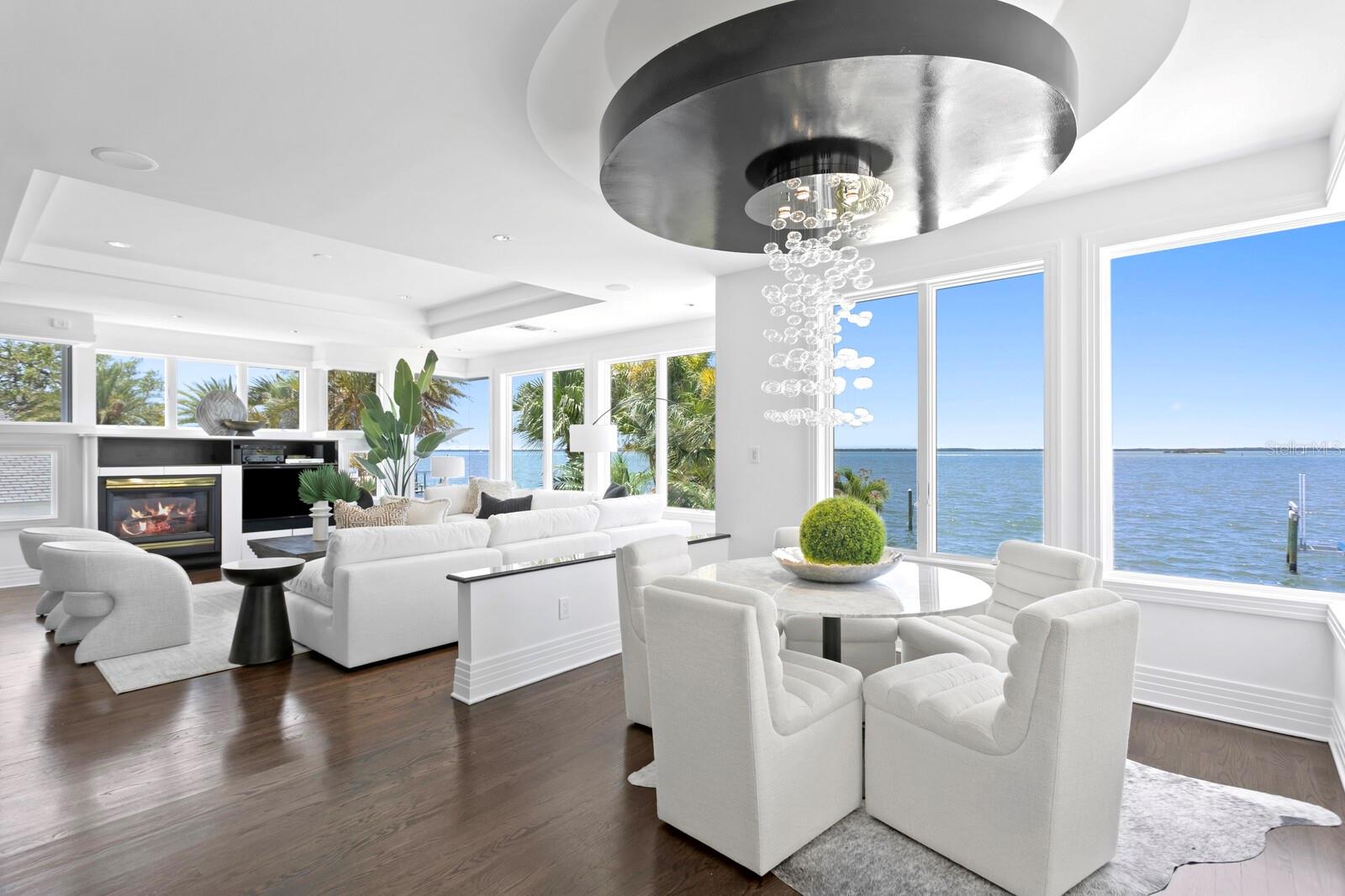 1746 SANTA BARBARA DR