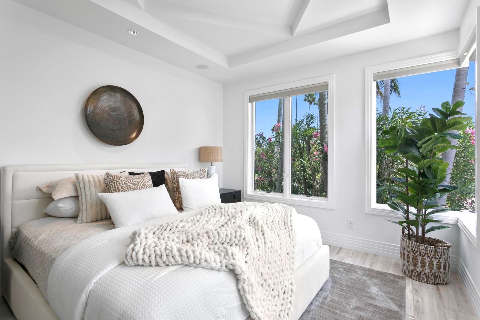 1746 SANTA BARBARA DR