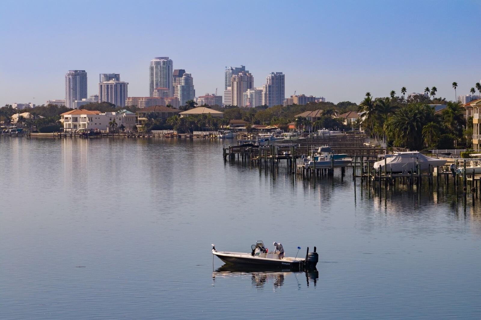 4611 BAYSHORE BLVD NE