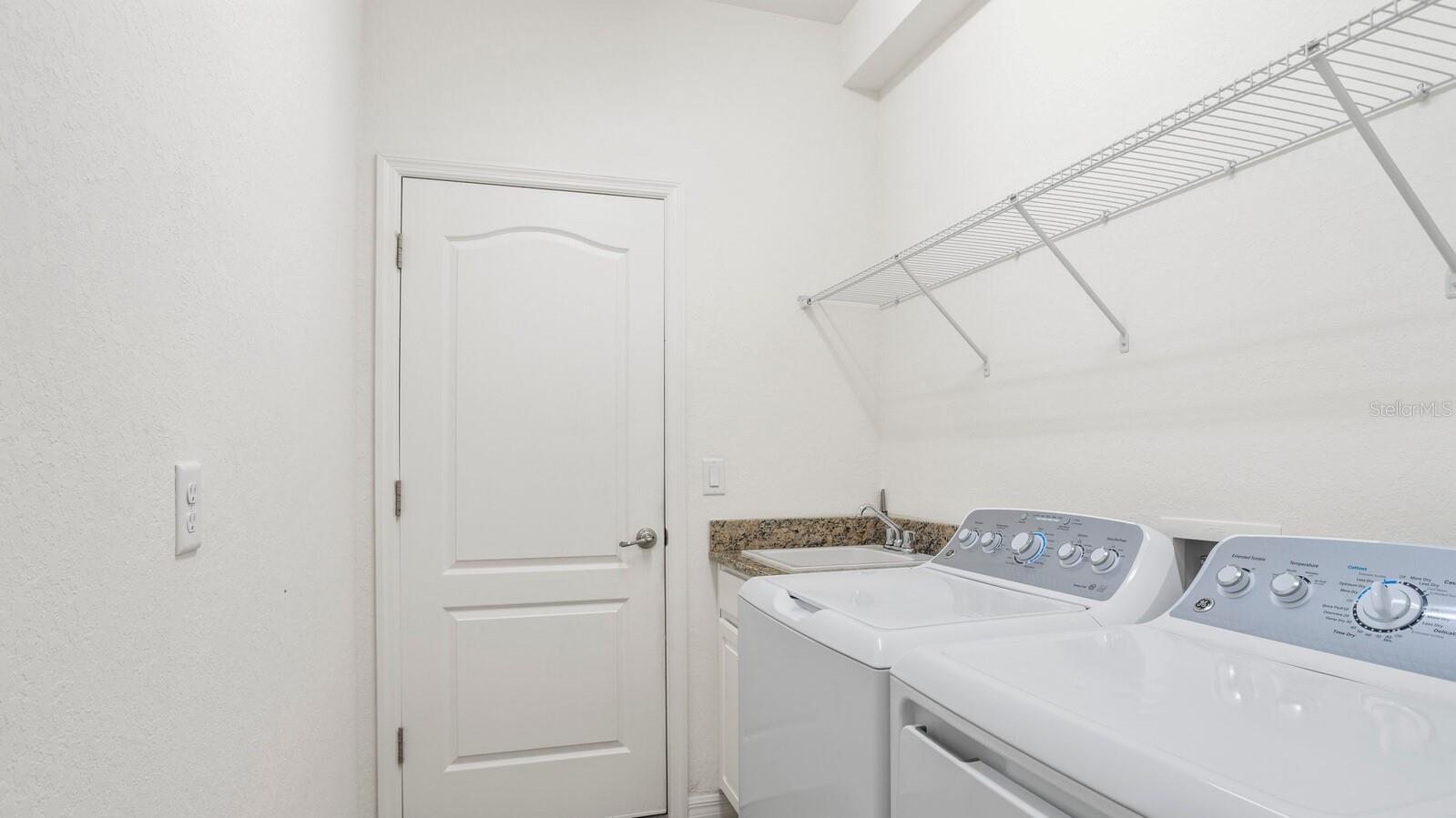 11412 AUTUMN LEAF WAY