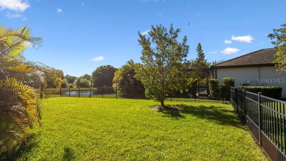 11412 AUTUMN LEAF WAY