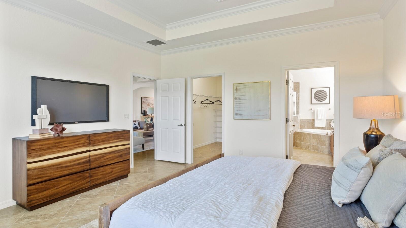 11412 AUTUMN LEAF WAY