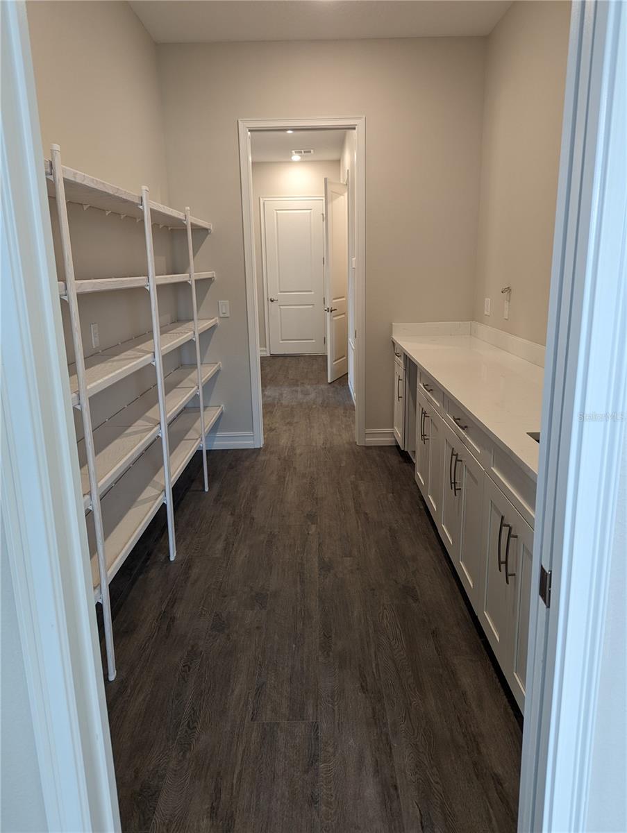 4132 SOUTHERN VALLEY LOOP