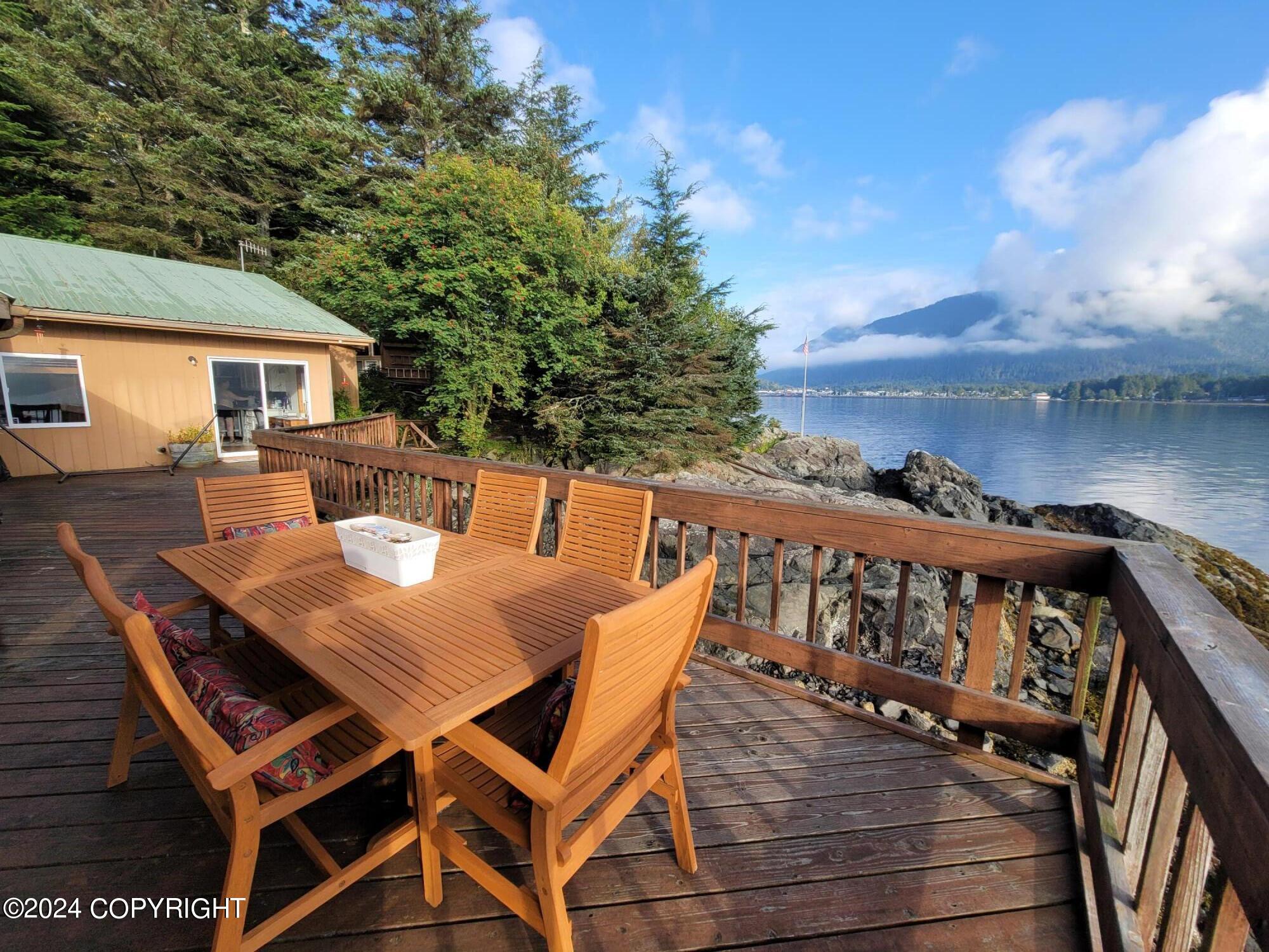 NHN Morne Island