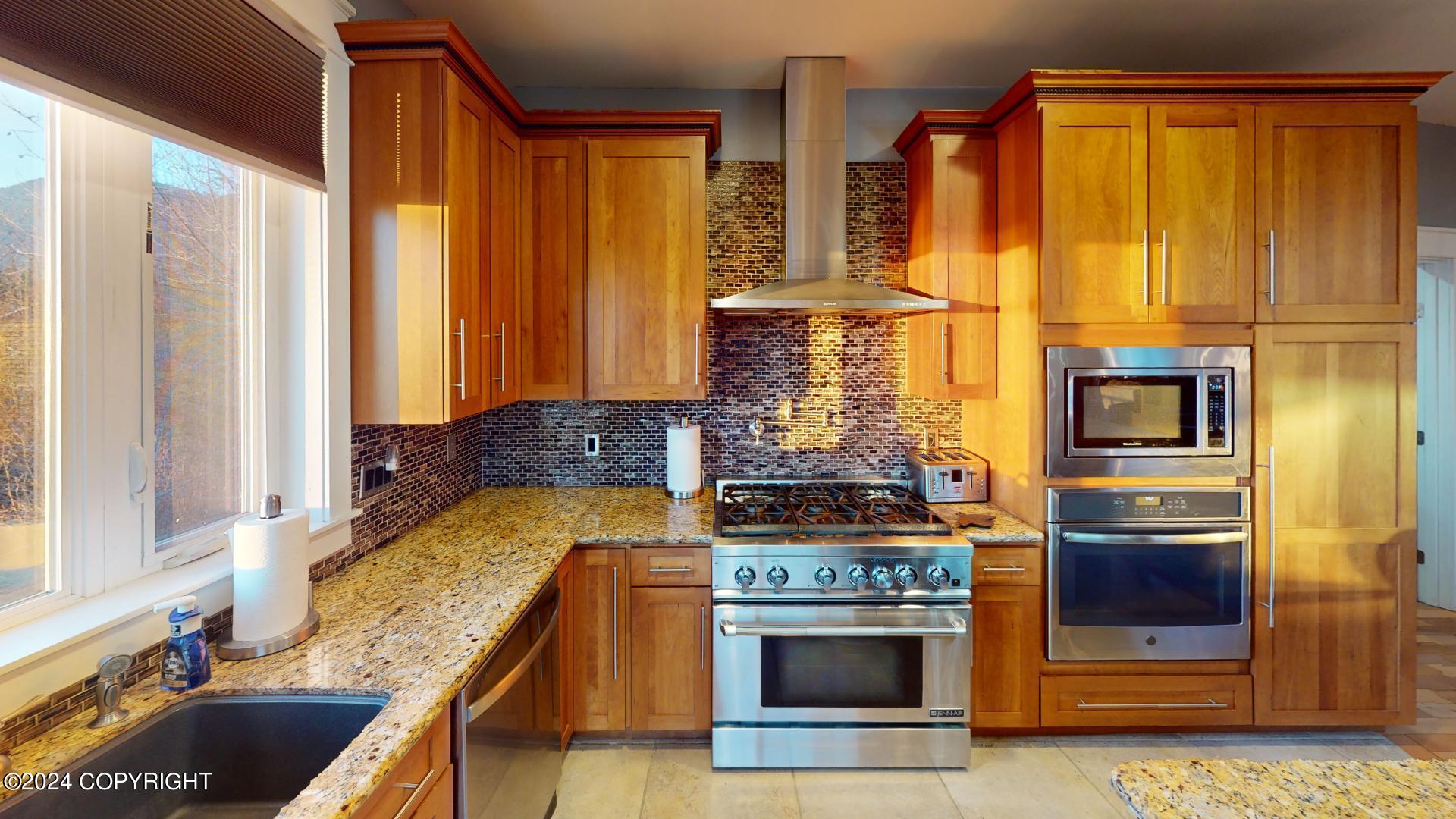315 Eliason Loop