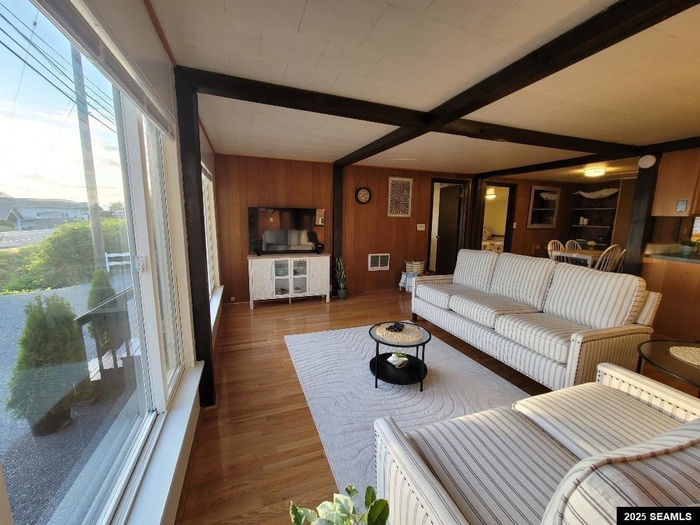 3104 Halibut Point Road