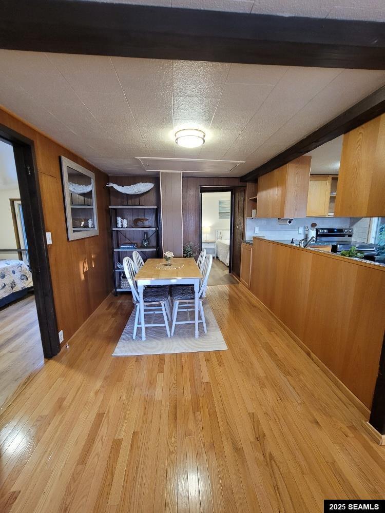 3104 Halibut Point Road