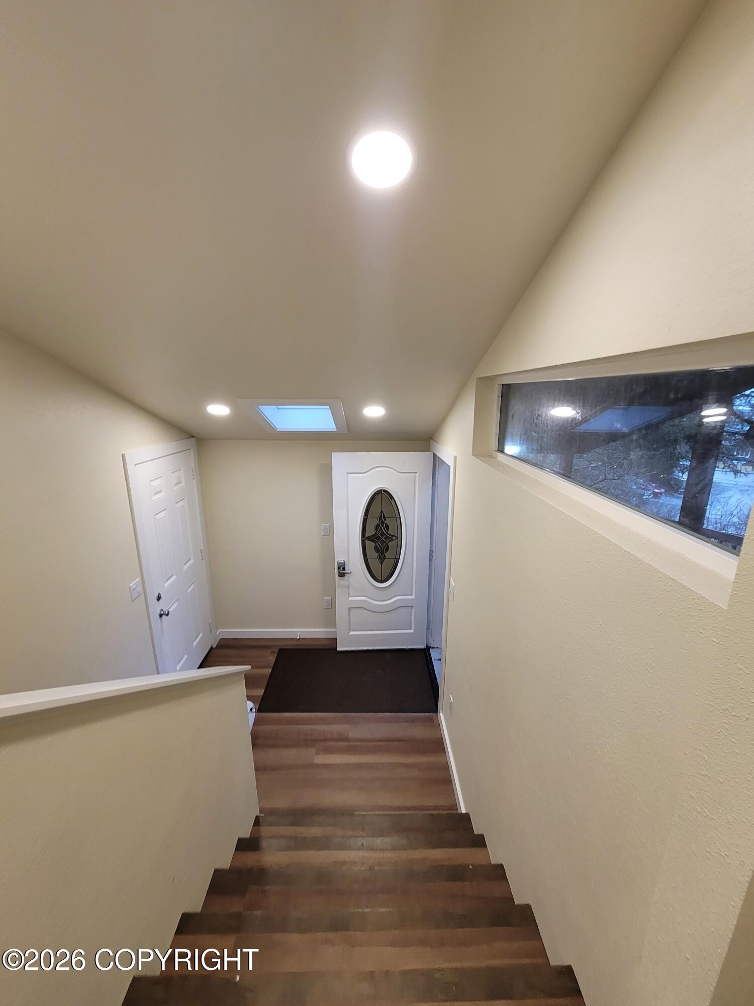 205 Lakeview Drive