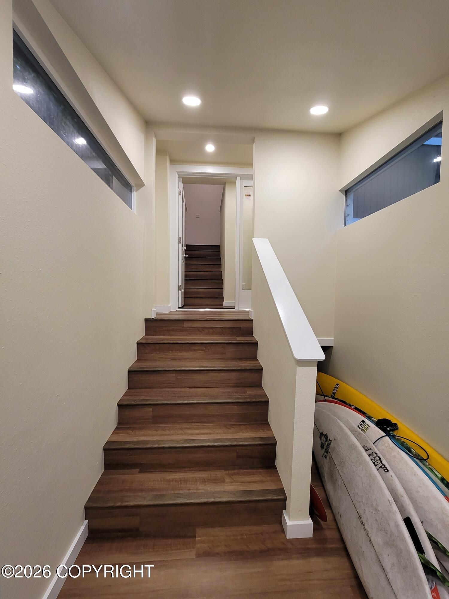 205 Lakeview Drive