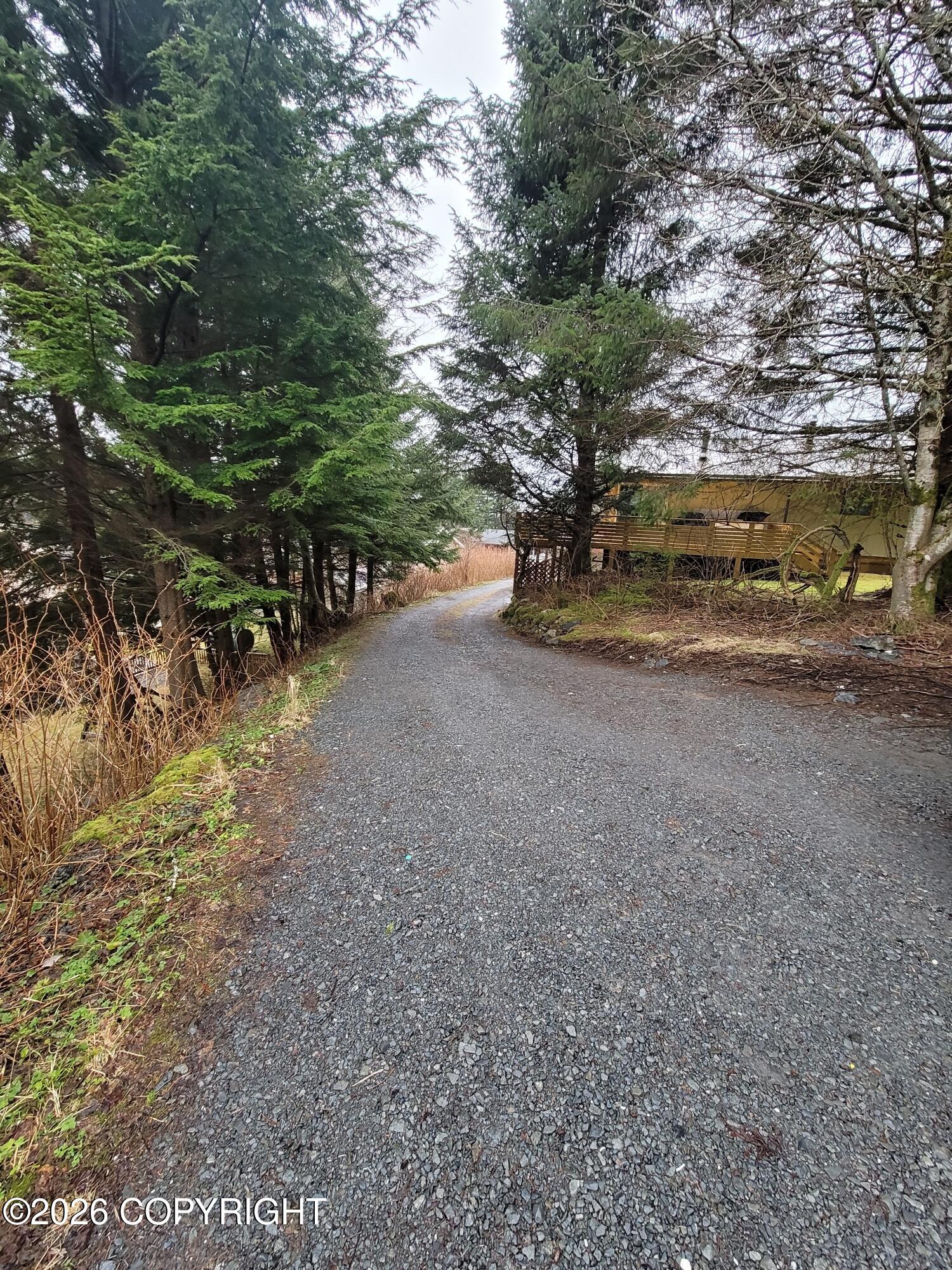 205 Lakeview Drive