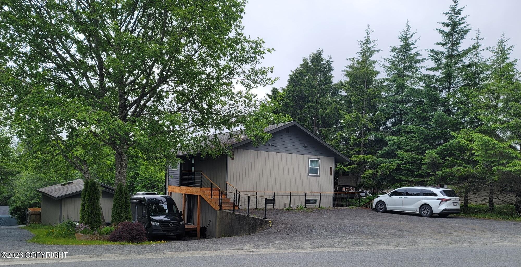 1729 Edgecumbe Drive