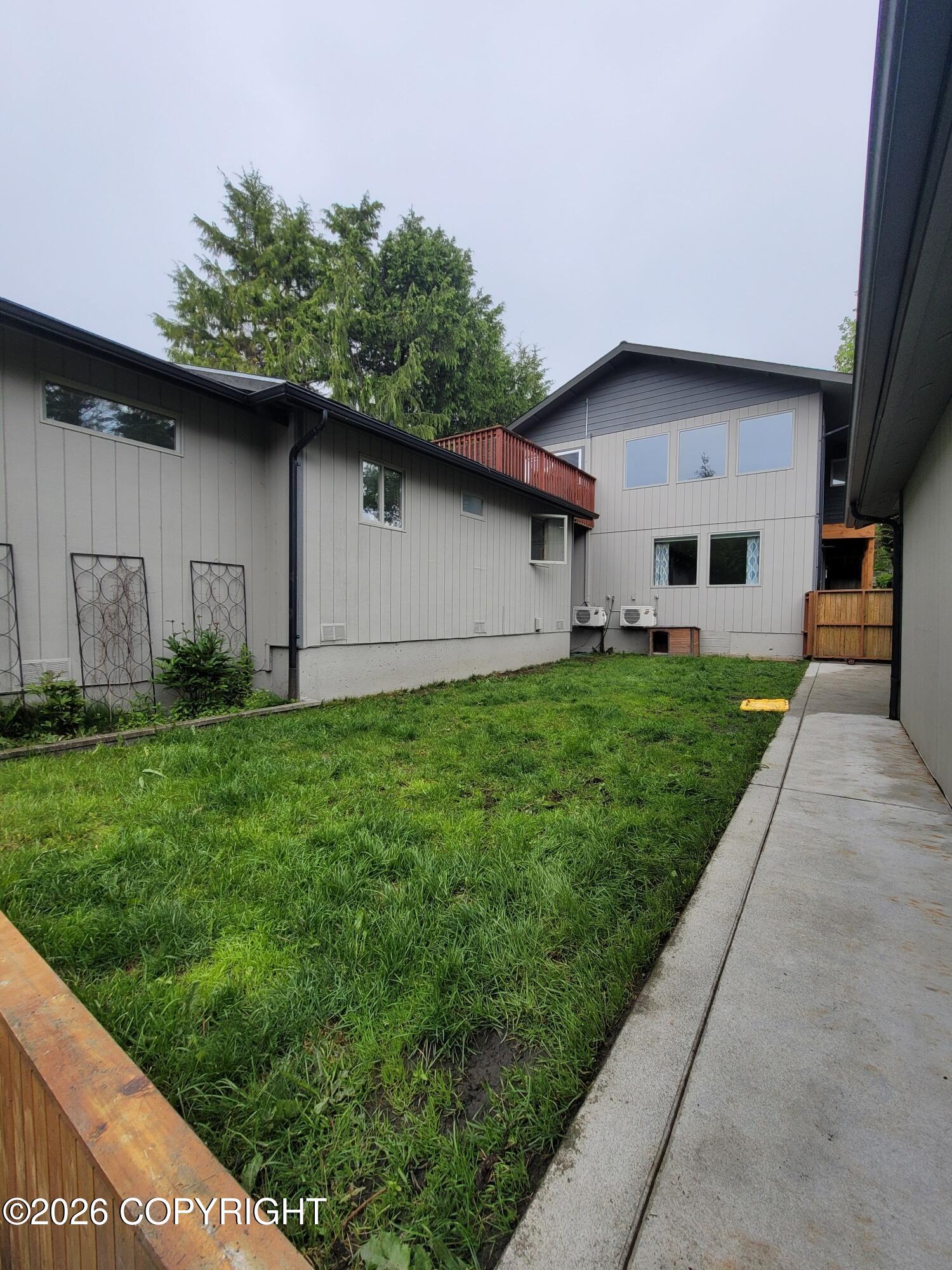 1729 Edgecumbe Drive