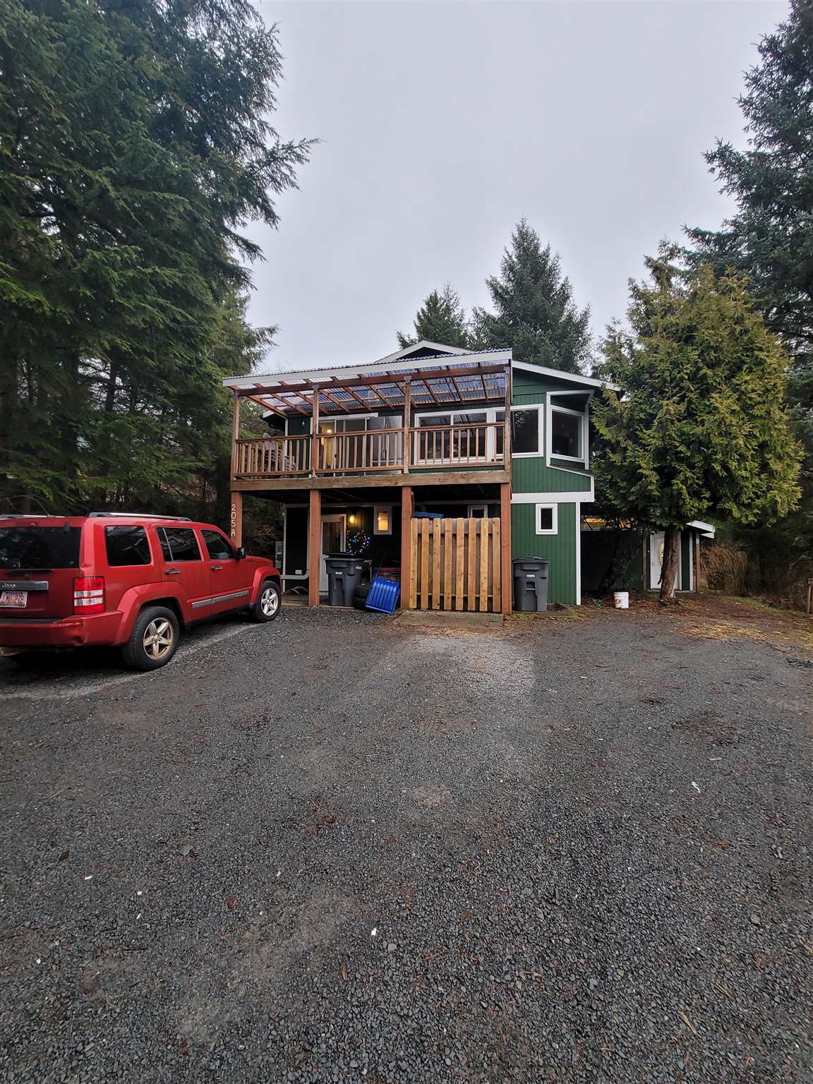 205 Lakeview Drive