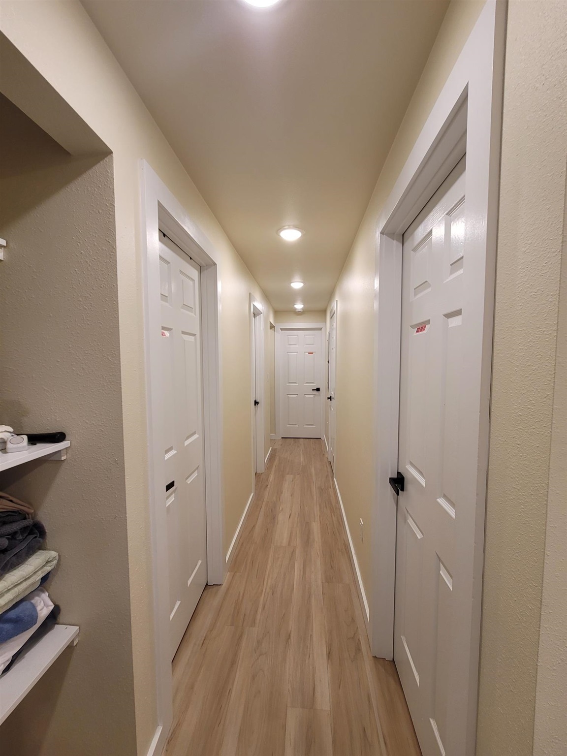 205 Lakeview Drive