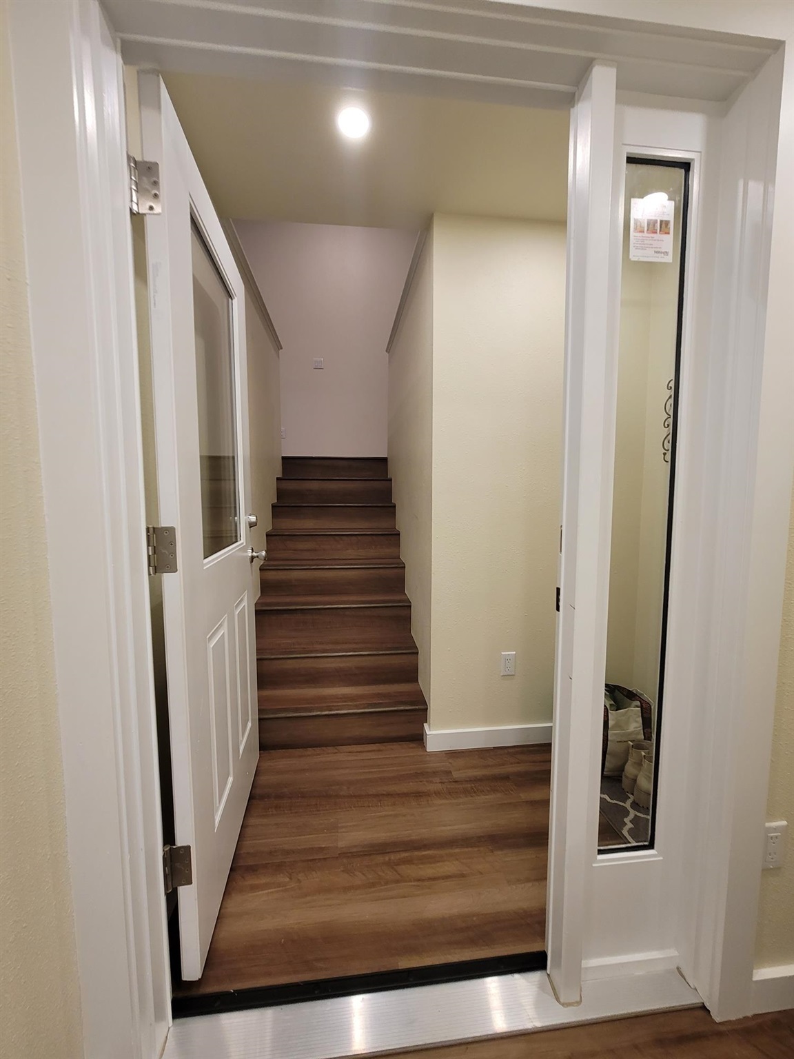 205 Lakeview Drive