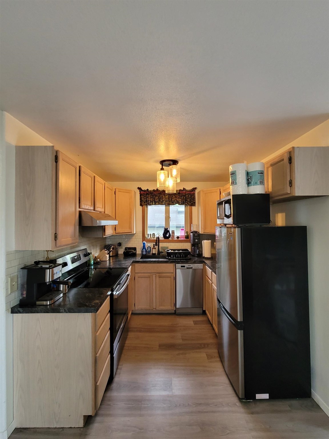 1729 Edgecumbe Drive
