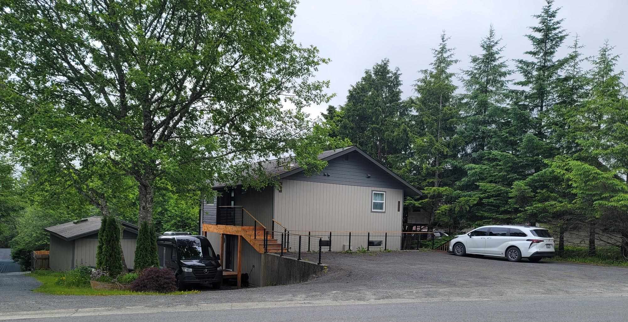 1729 Edgecumbe Drive
