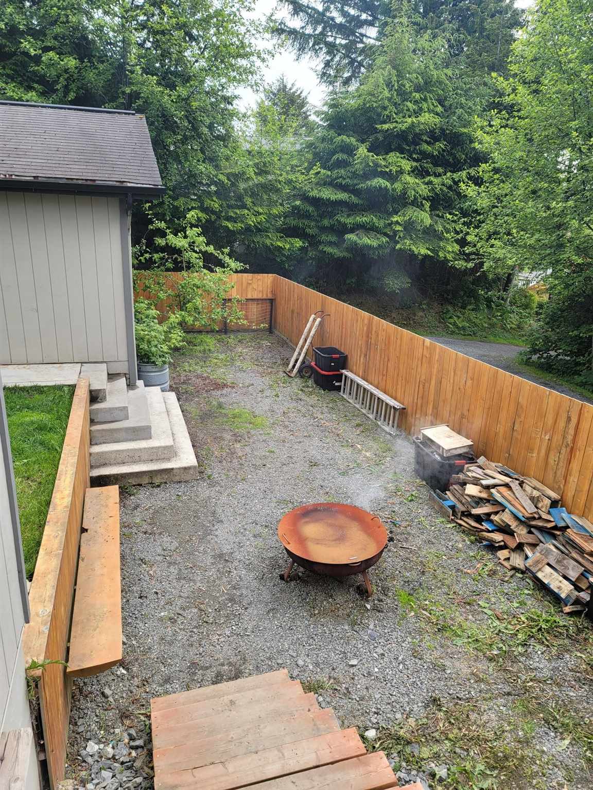 1729 Edgecumbe Drive