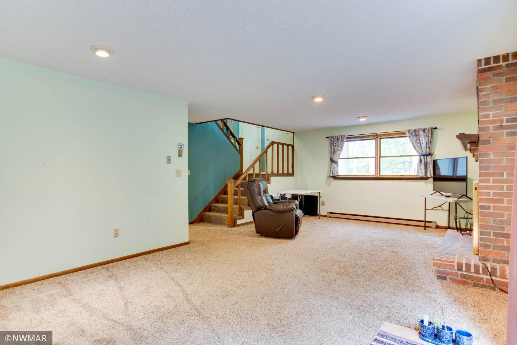 4120 Brinkman Drive NE