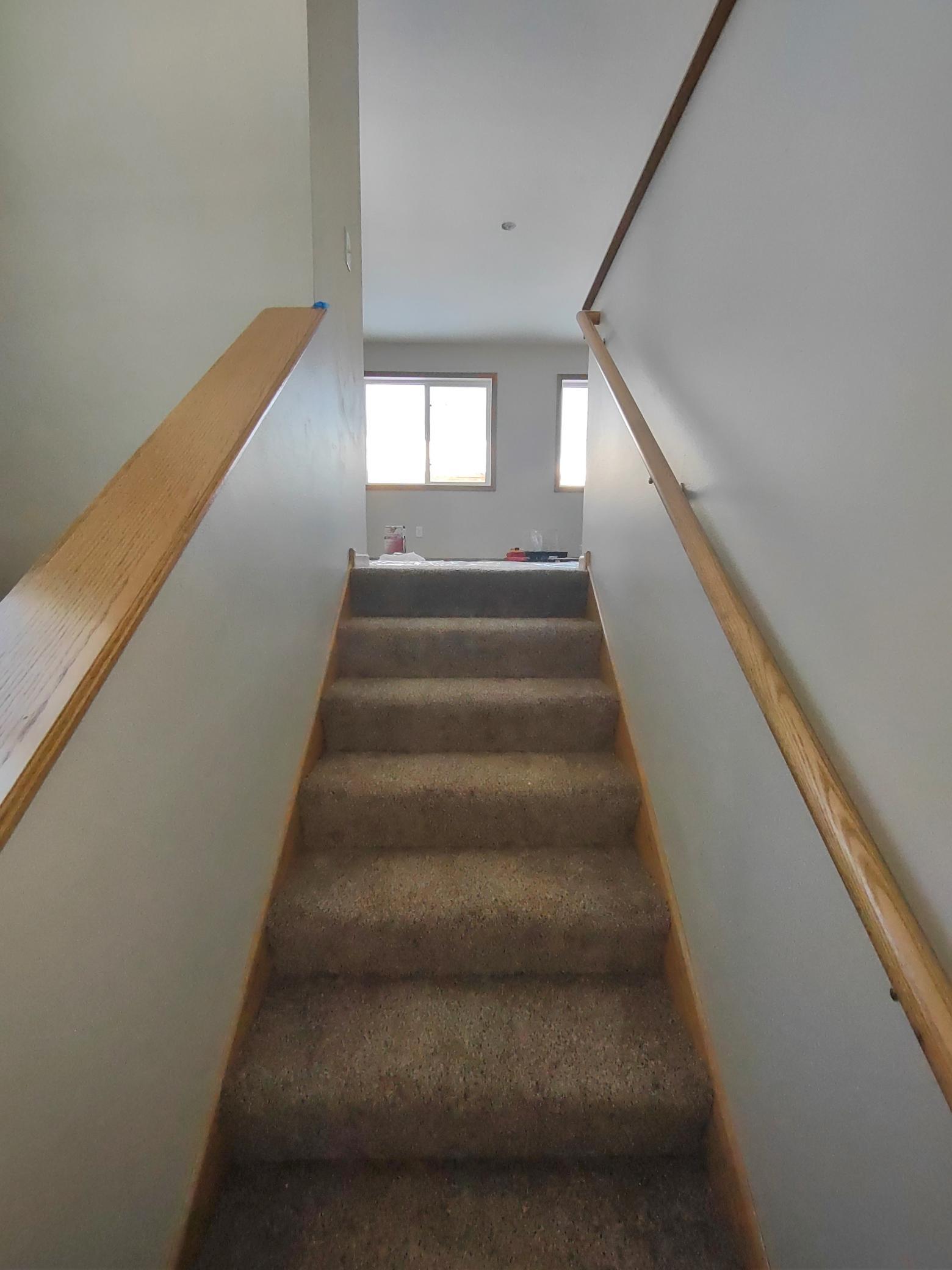 818 Irvine Avenue NW