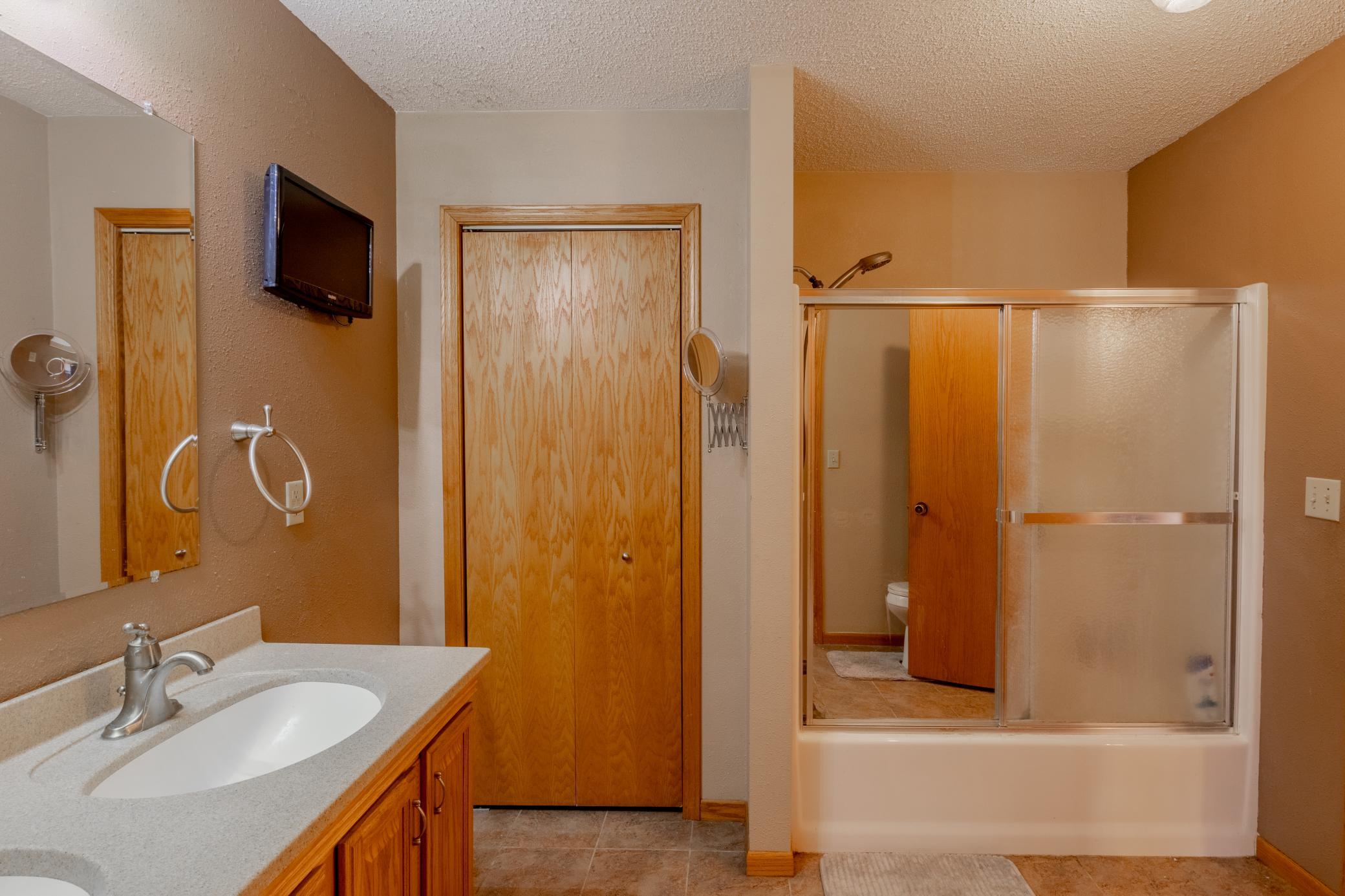 32557 County 30