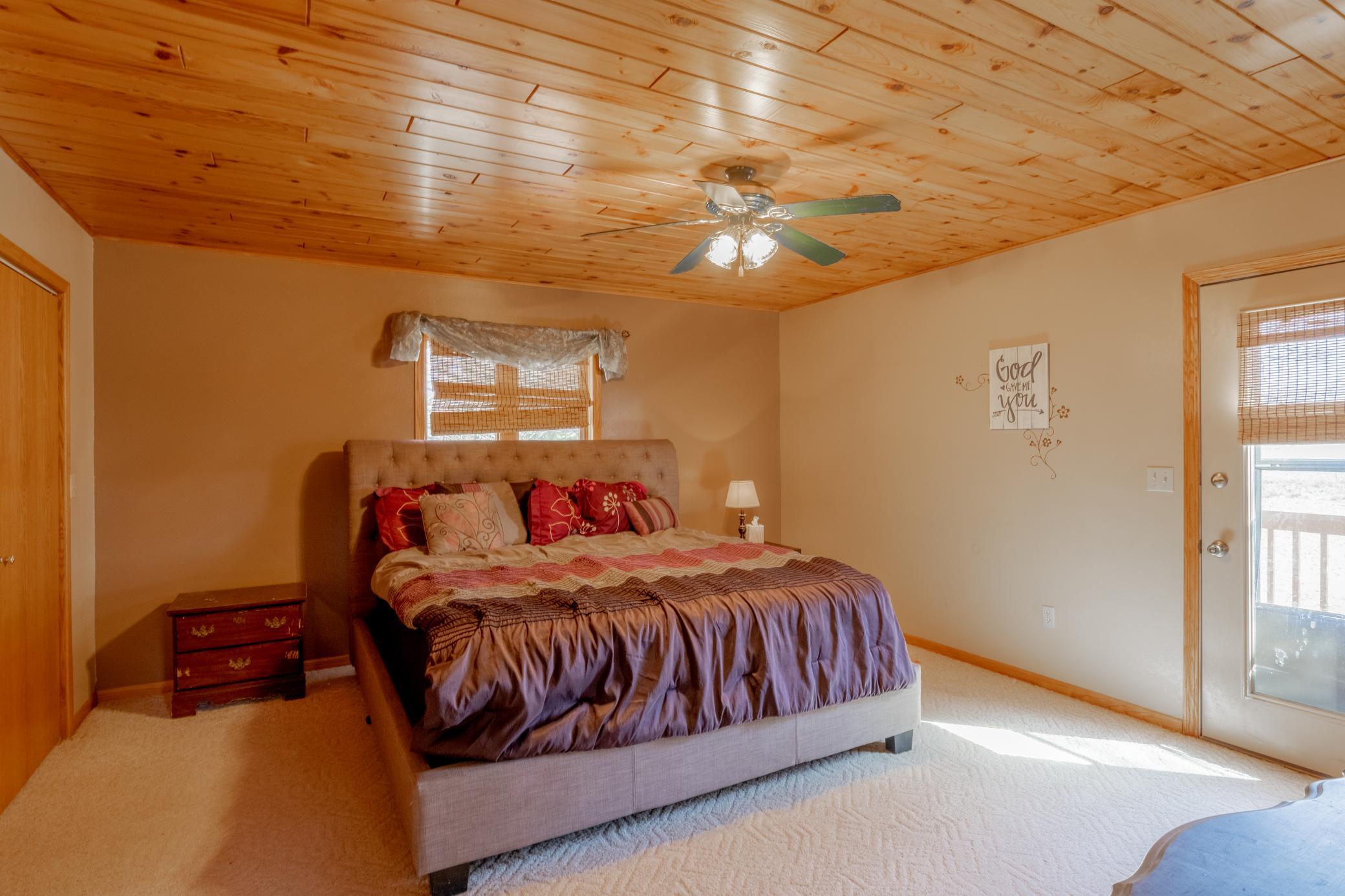 32557 County 30