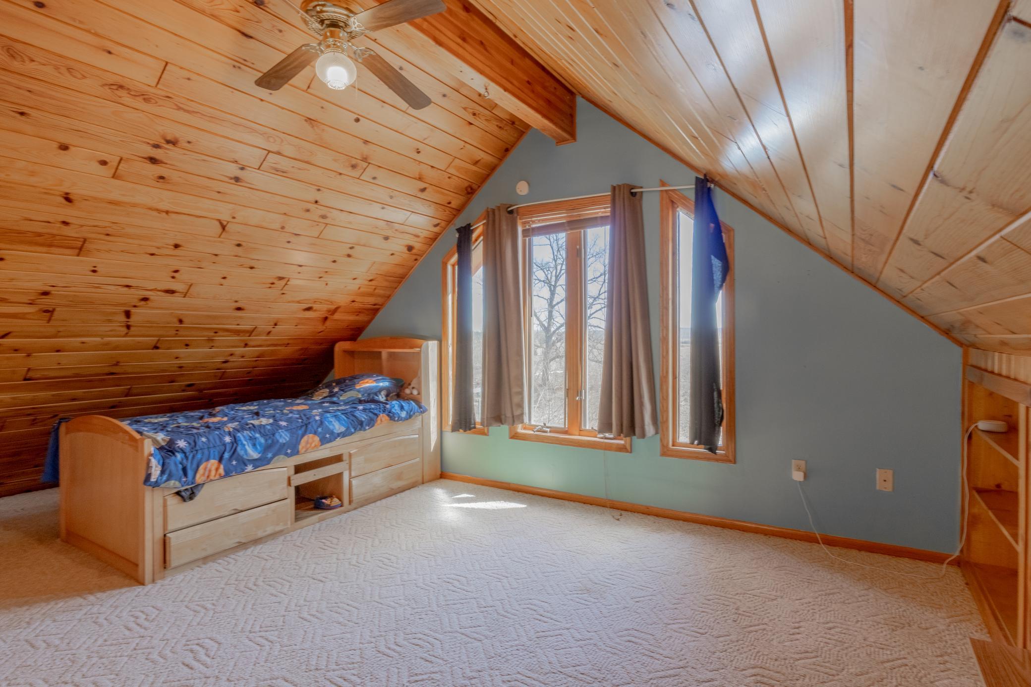 32557 County 30