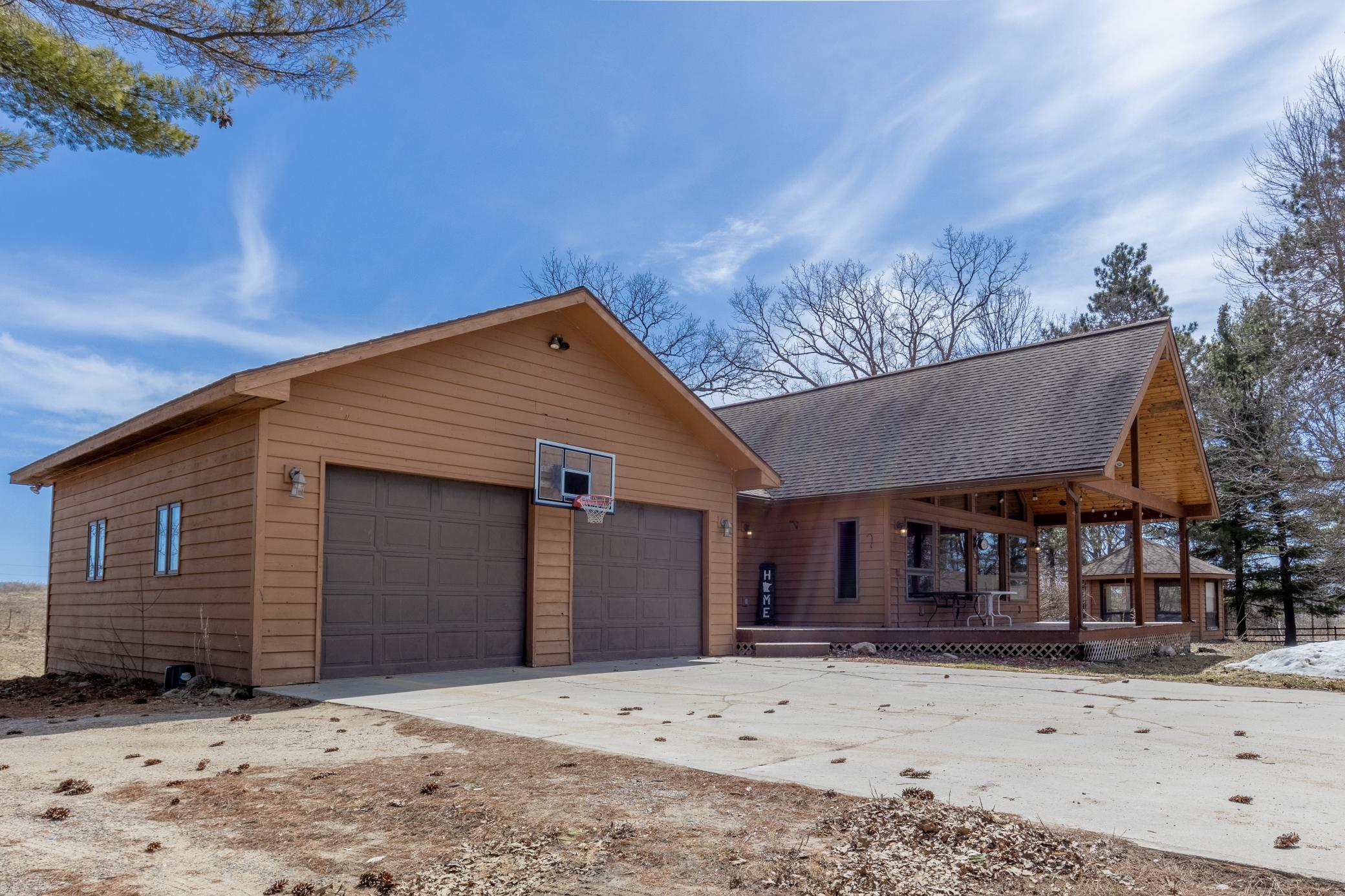 32557 County 30
