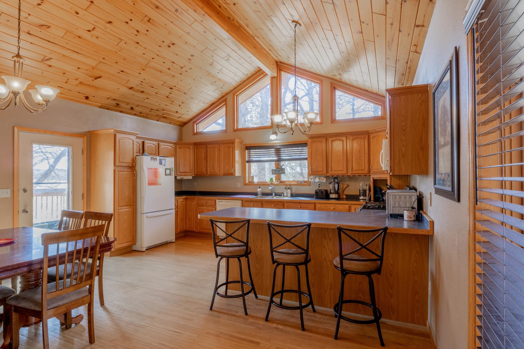 32557 County 30