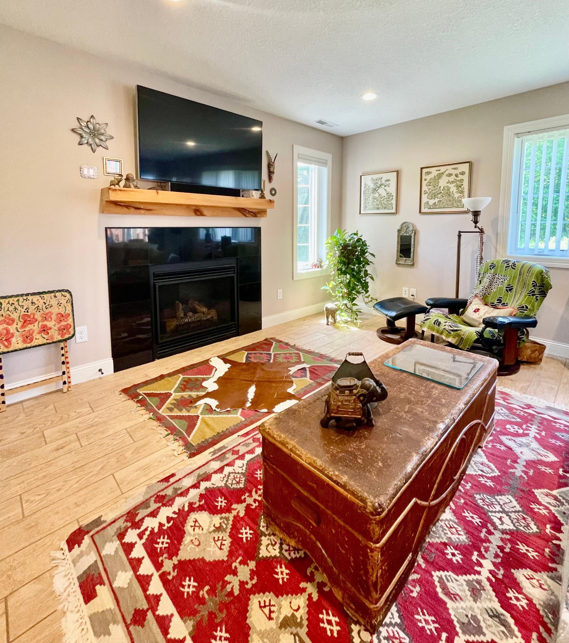 6809 Hamilton Park NW Unit: 30