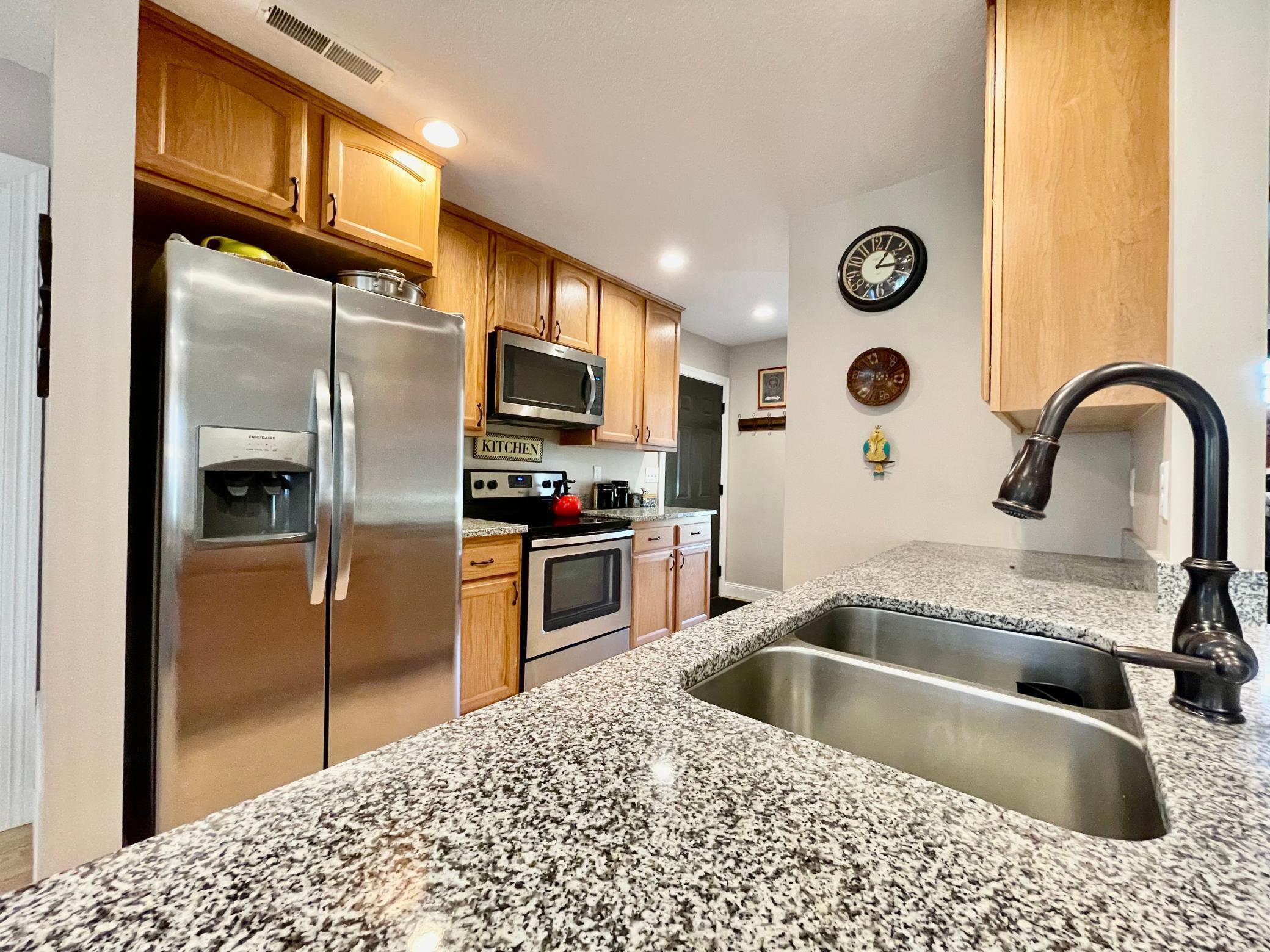 6809 Hamilton Park NW Unit: 30