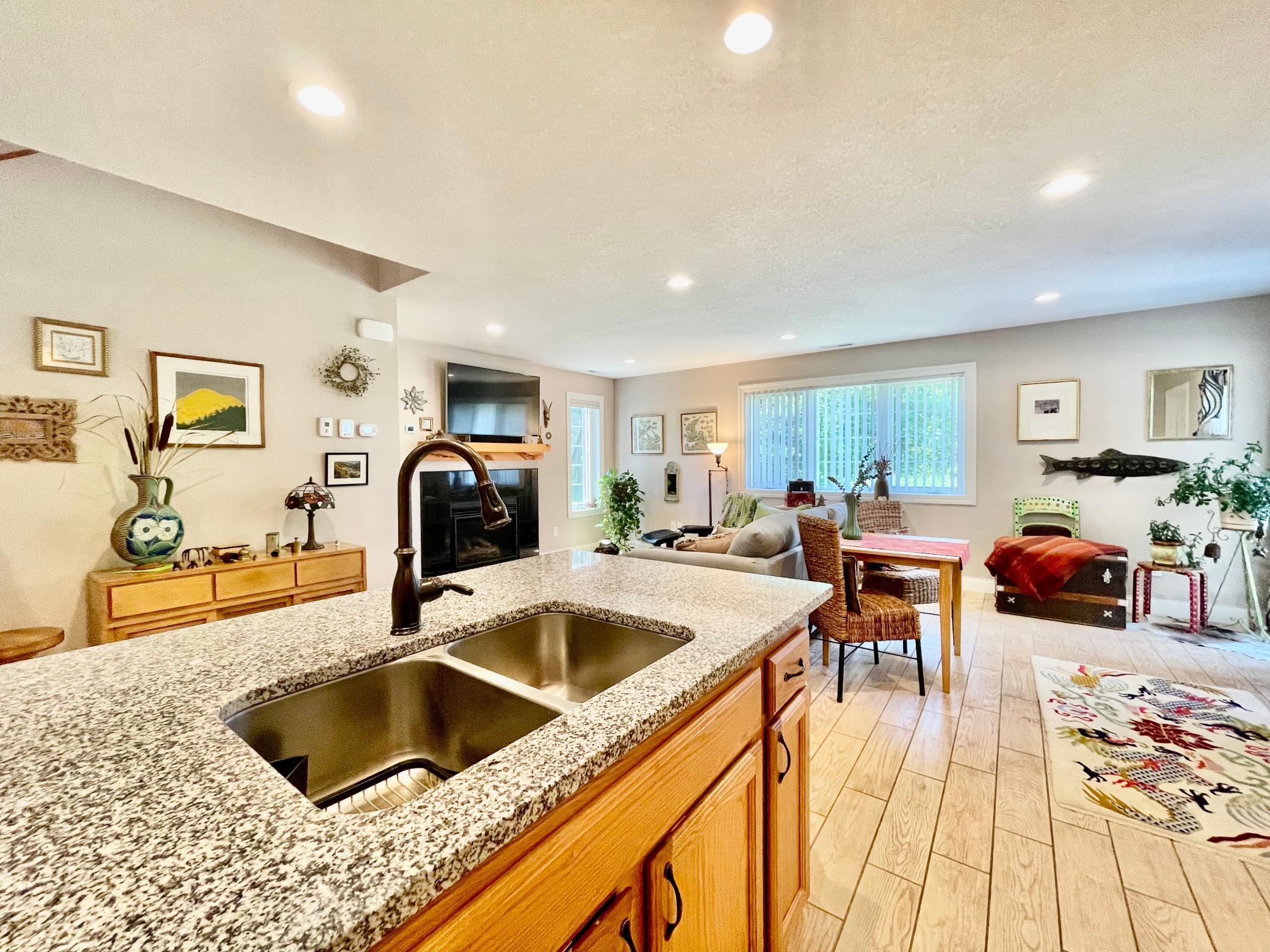 6809 Hamilton Park NW Unit: 30