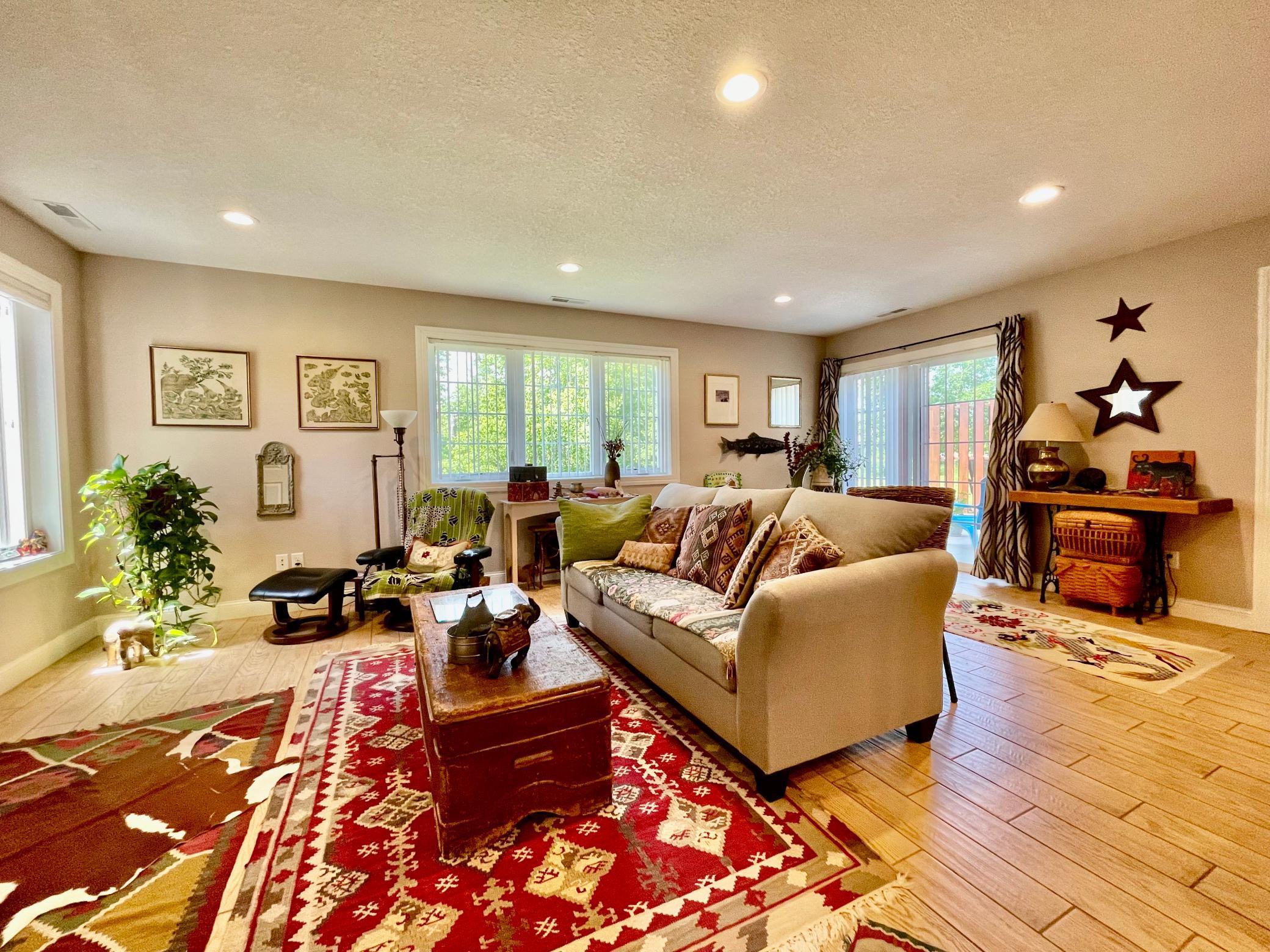 6809 Hamilton Park NW Unit: 30