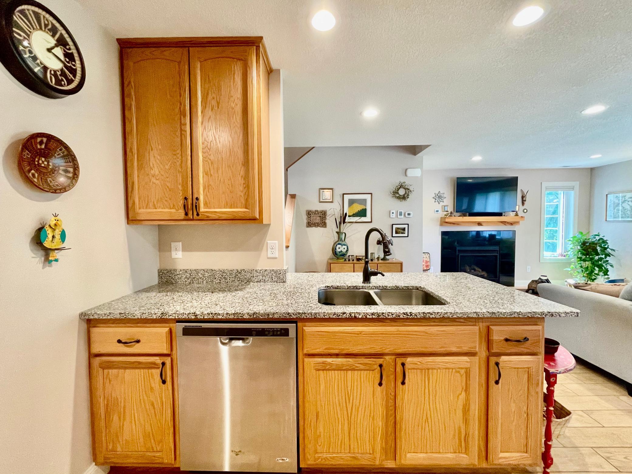 6809 Hamilton Park NW Unit: 30