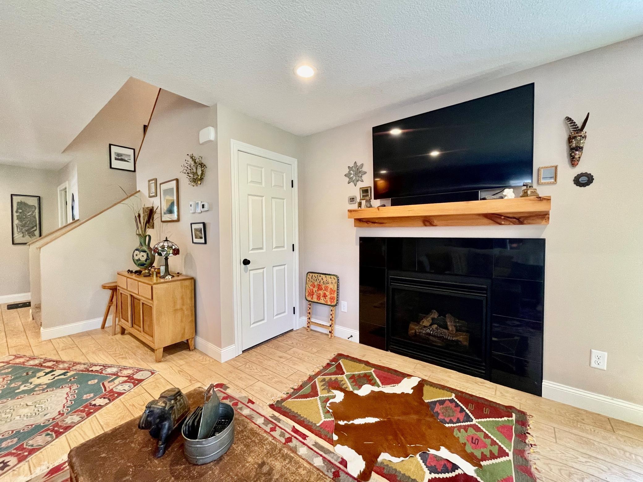 6809 Hamilton Park NW Unit: 30