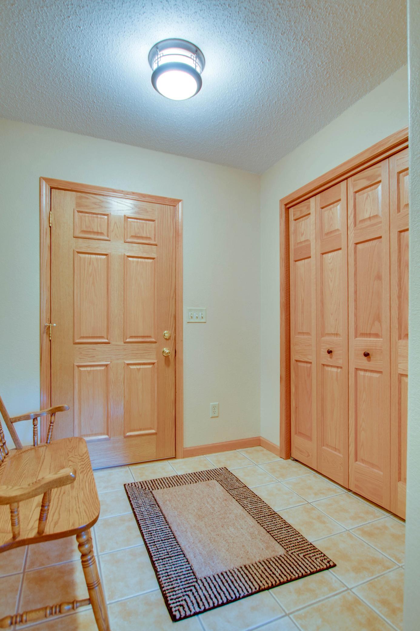25079 County 9
